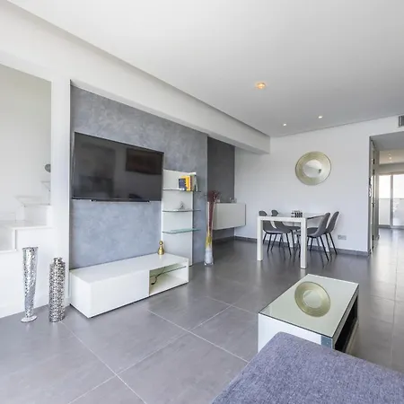شقة New Duplex Penthouse W Breathtaking Views By Sf Homes Gzira