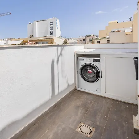 New Duplex Penthouse W Breathtaking Views By Sf Homes Gzira