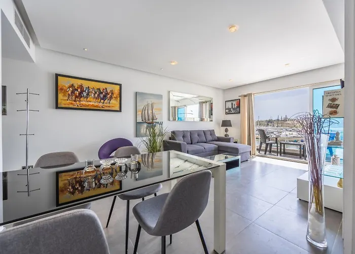 New Duplex Penthouse W Breathtaking Views By Sf Homes * Gzira